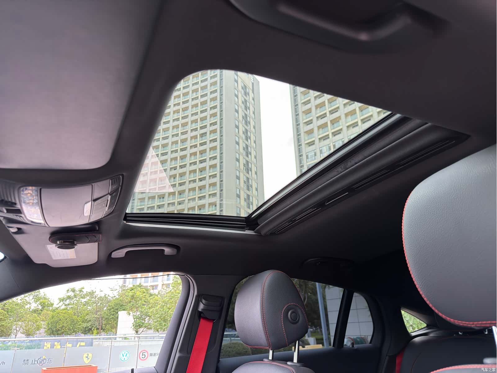 Mercedes-Benz GLC, 2018 30
