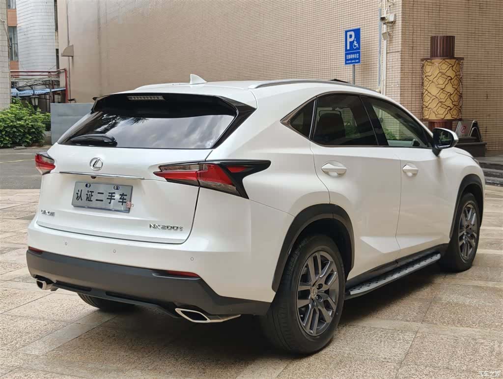Lexus NX, 2016 18