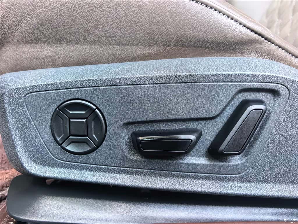 Audi A7L, 2023 6