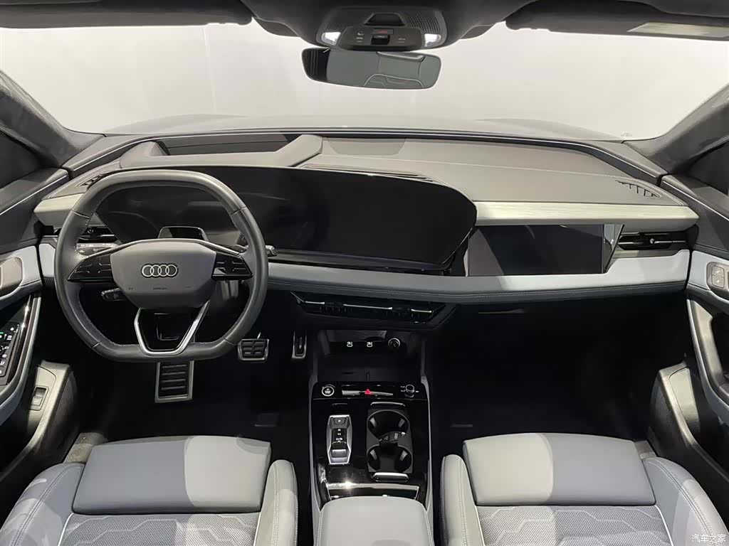 Audi e-tron, 2025 7