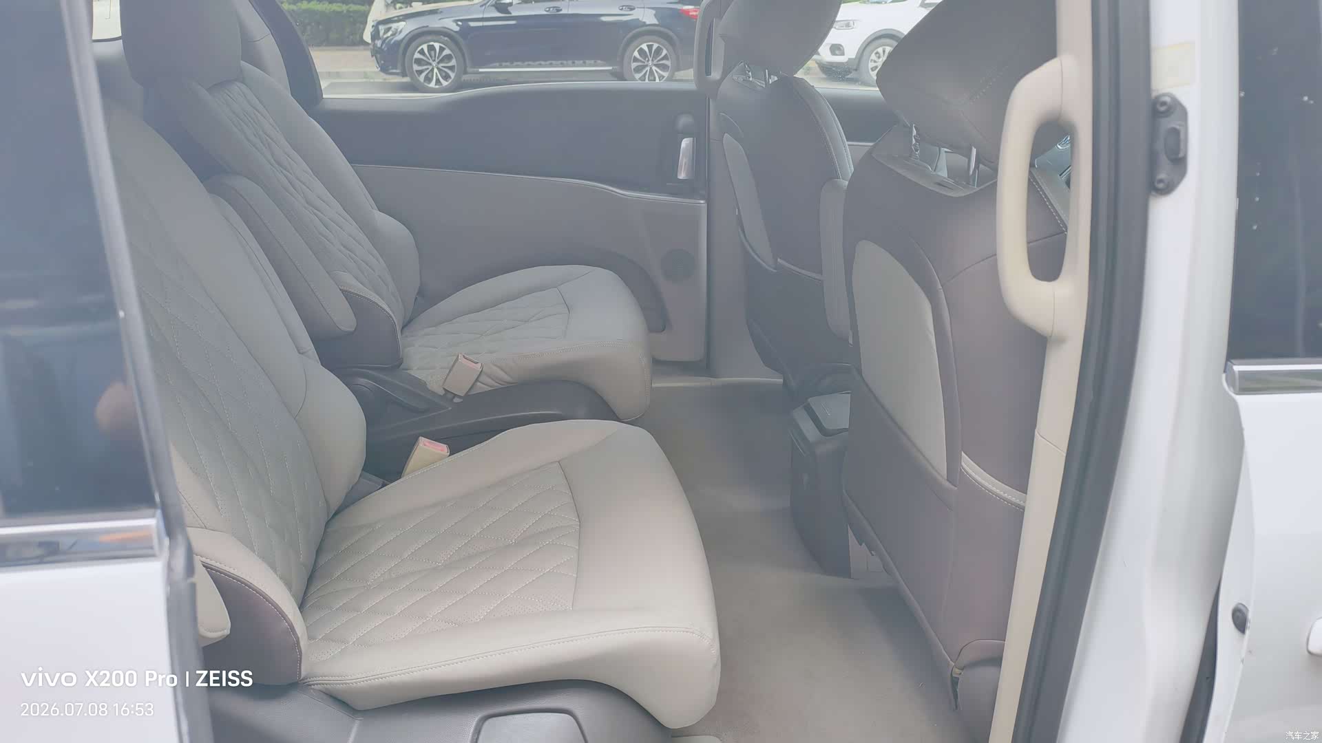 Buick GL8, 2013 9
