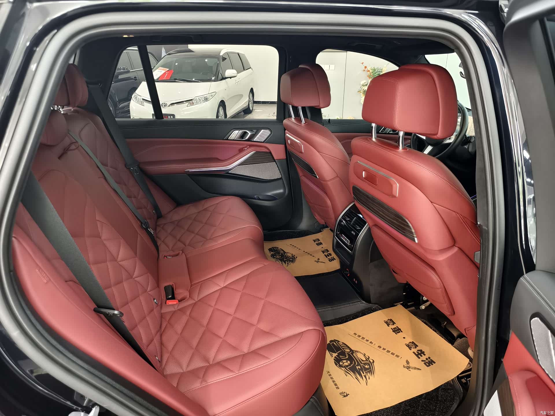 BMW X5, 2024 8