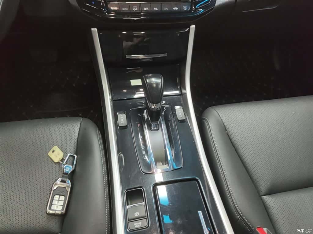 Honda Accord, 2017 14