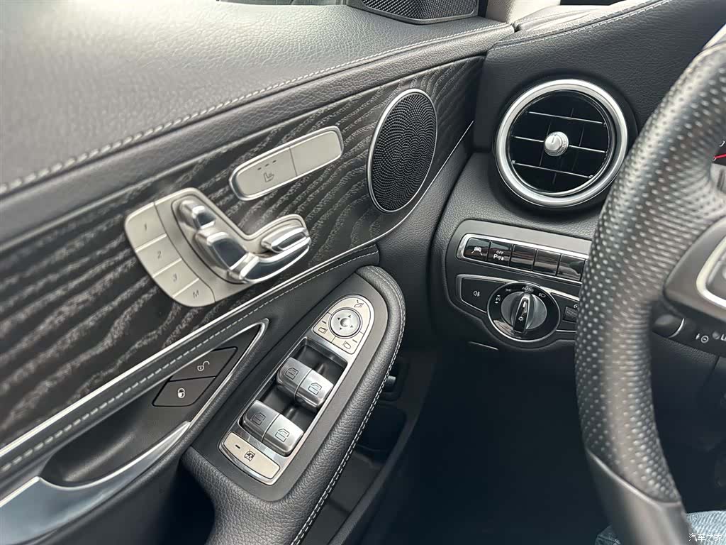 Mercedes-Benz C-Class, 2016 21