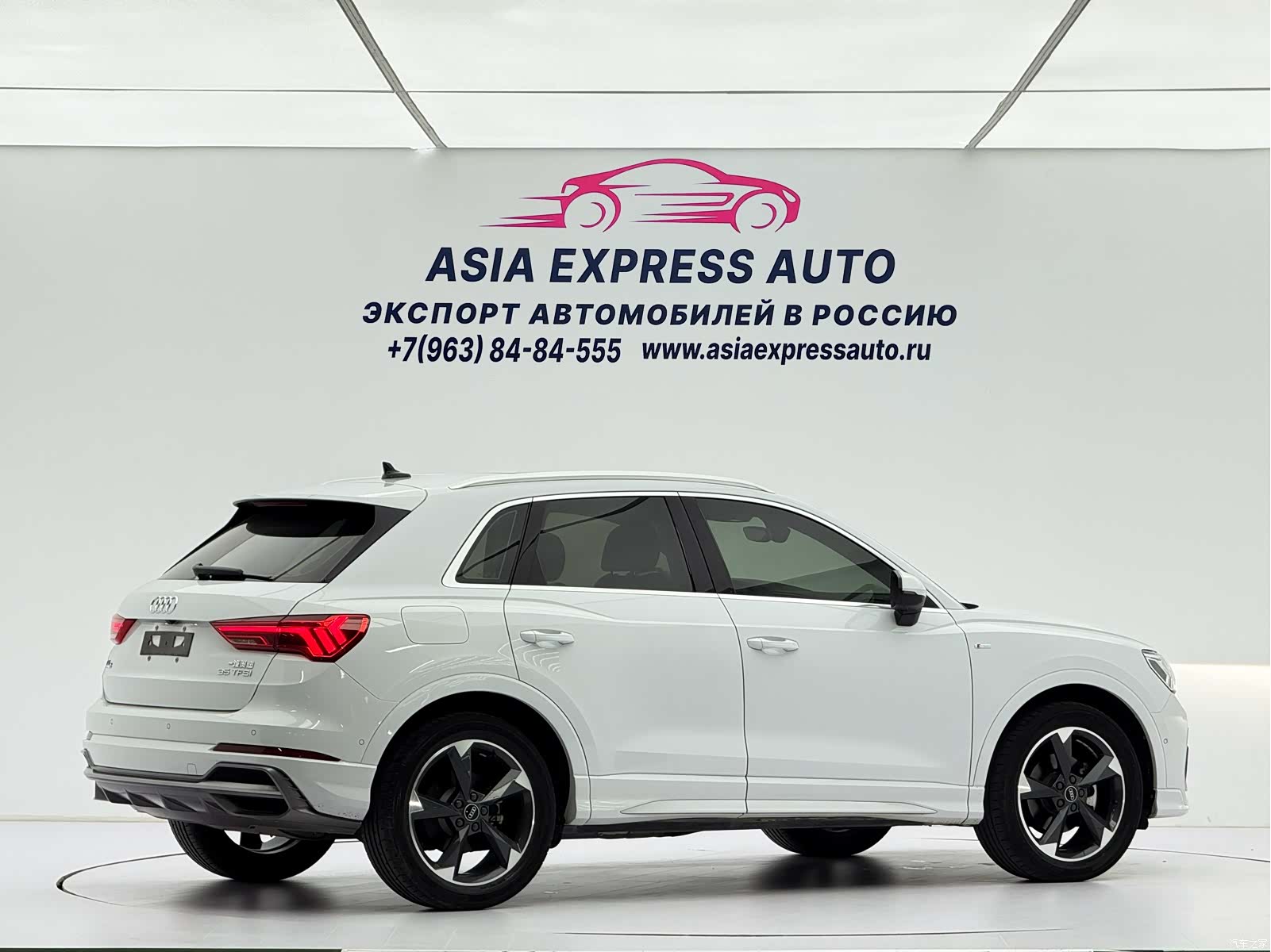 Audi Q3, 2021 4