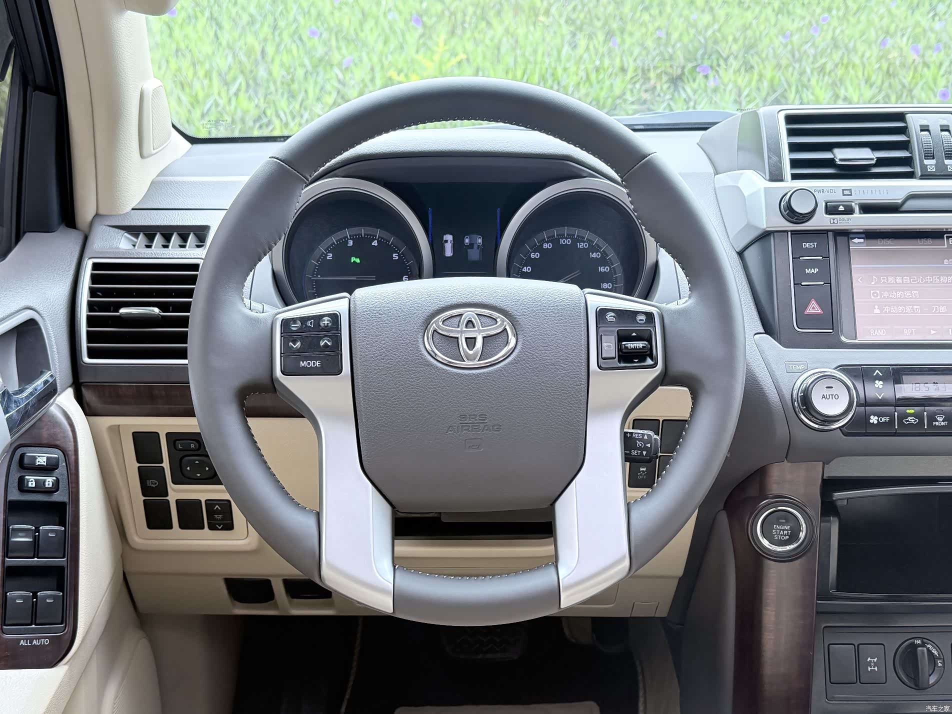 Toyota Prado, 2016 10