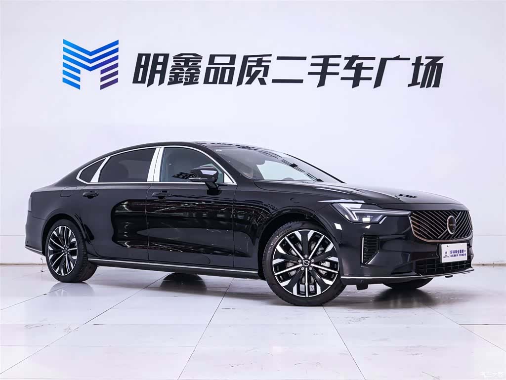 Volvo S90, 2026 все фото