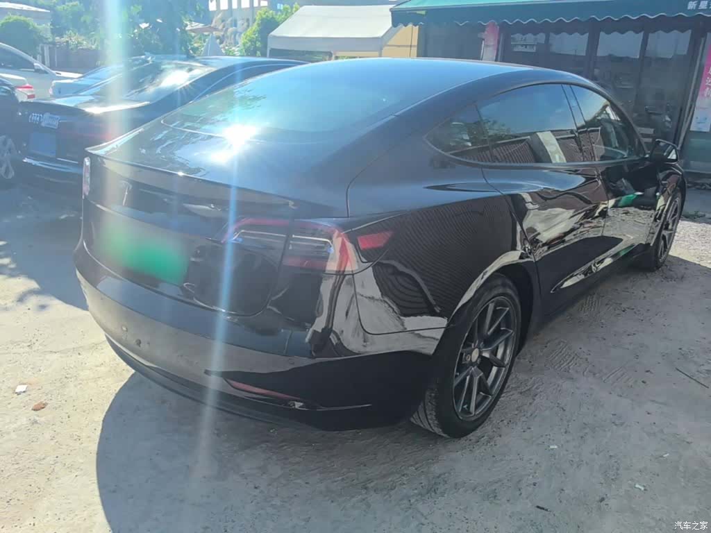 Tesla Model 3, 2021 7