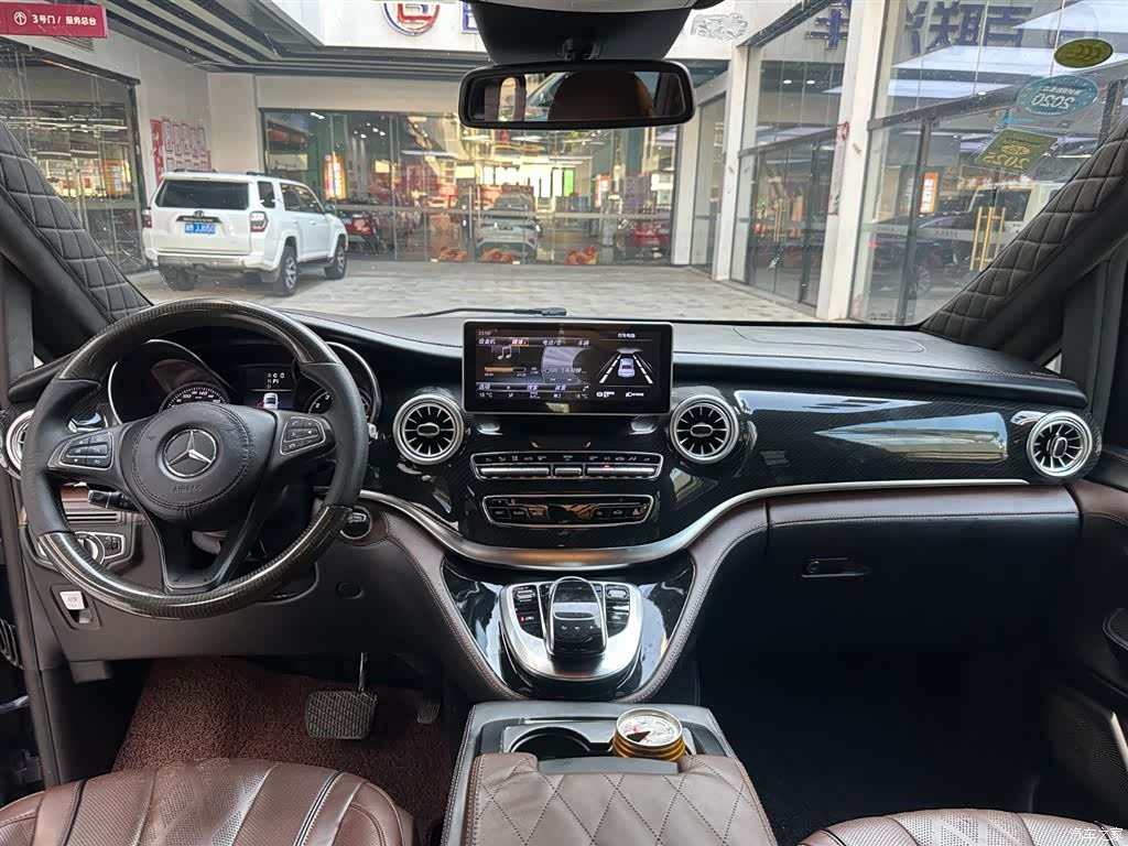 Mercedes-Benz V-Class, 2019 8