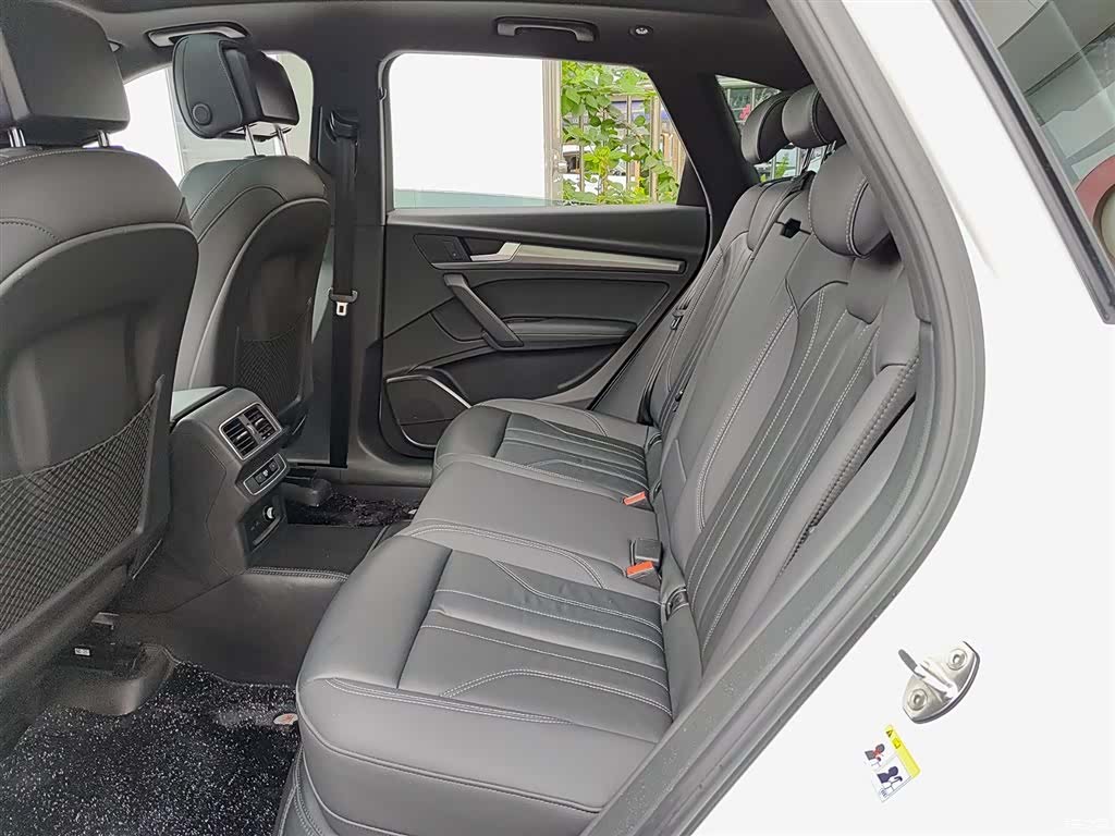Audi Q5L, 2023 8