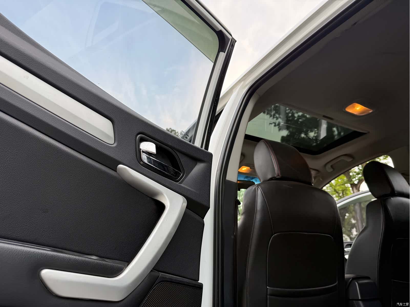 JAC S3, 2015 15
