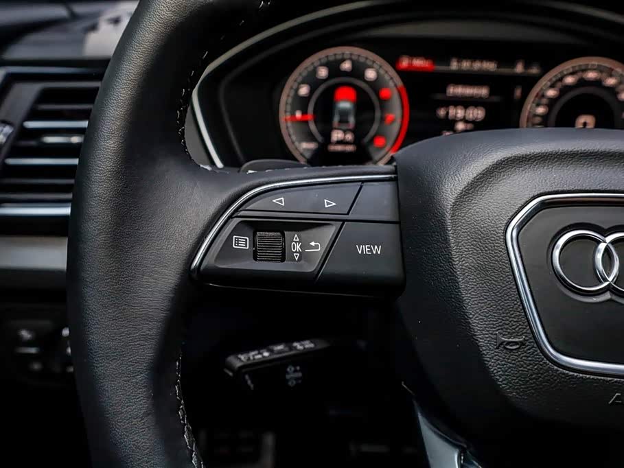 Audi Q5L Audi Q5L