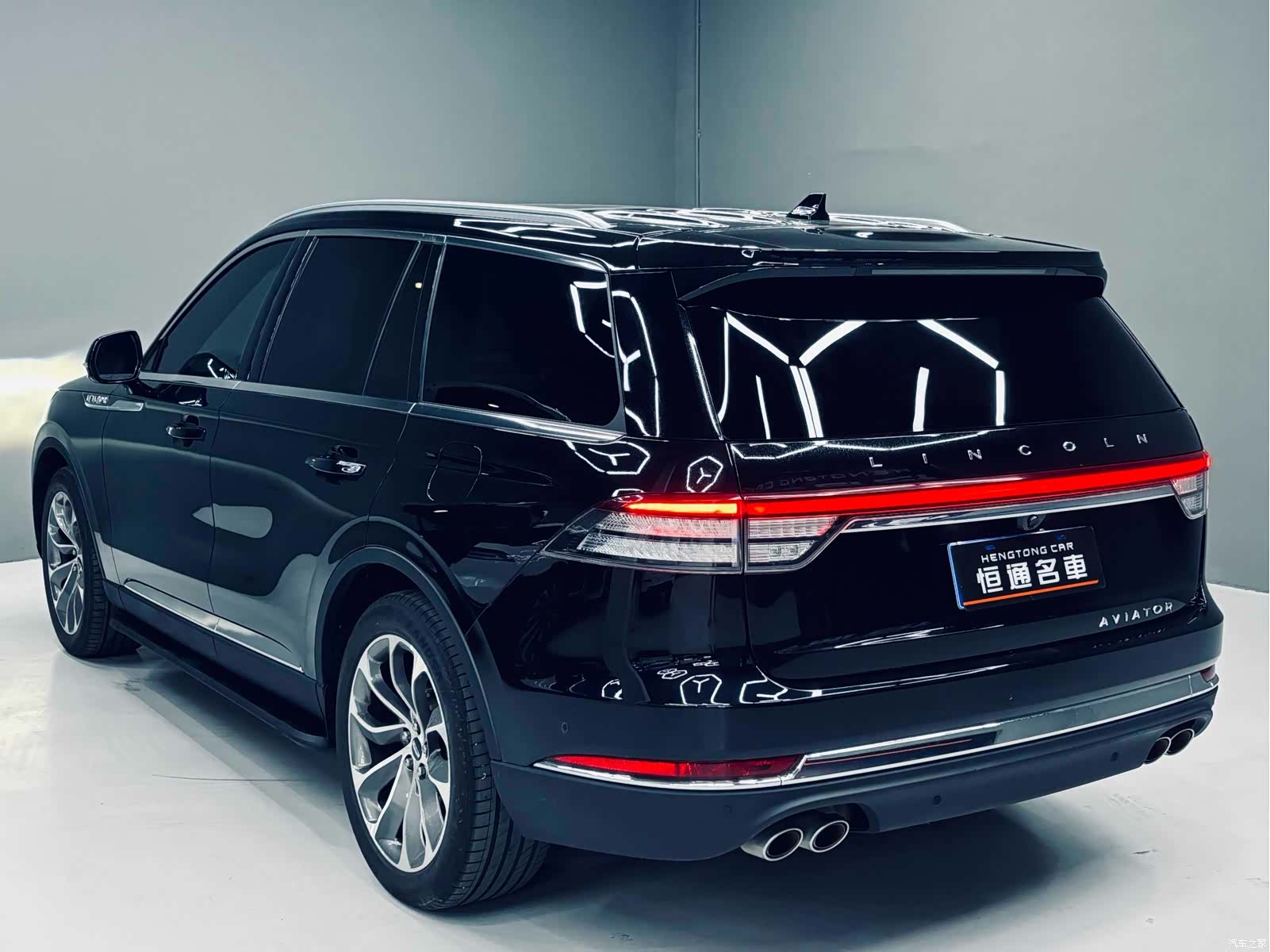 Lincoln Aviator, 2021 3