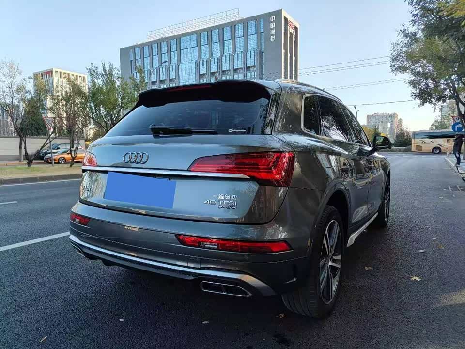 Audi Q5L