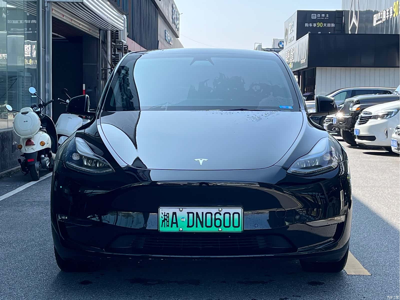 Tesla Model Y, 2022 1
