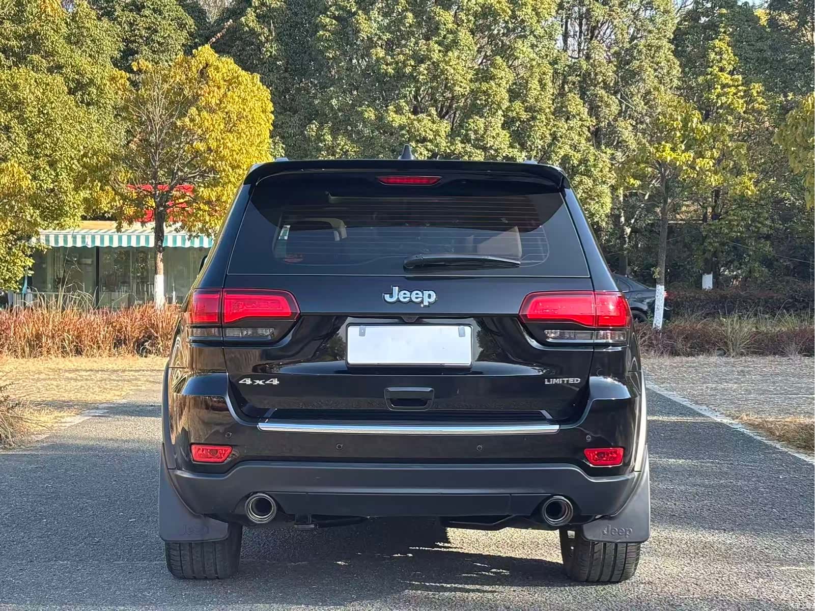 Jeep Grand Cherokee, 2022 все фото