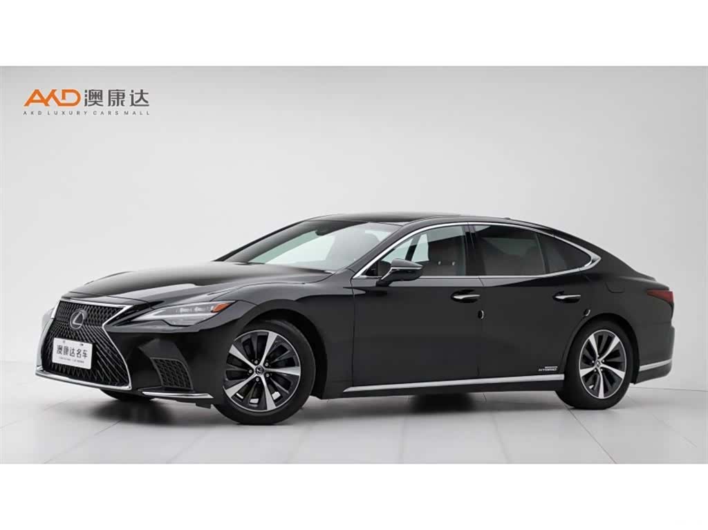 Lexus LS, 2021 1