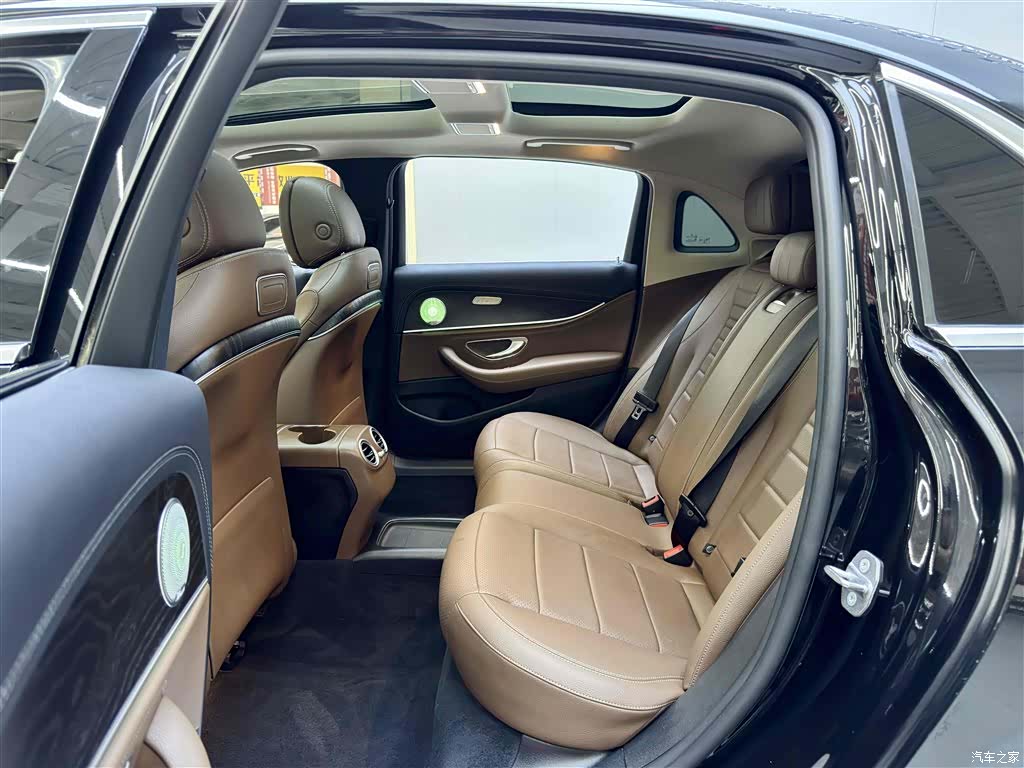 Mercedes-Benz E-Class, 2020 7