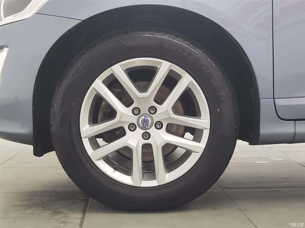 Volvo XC60, 2017 17
