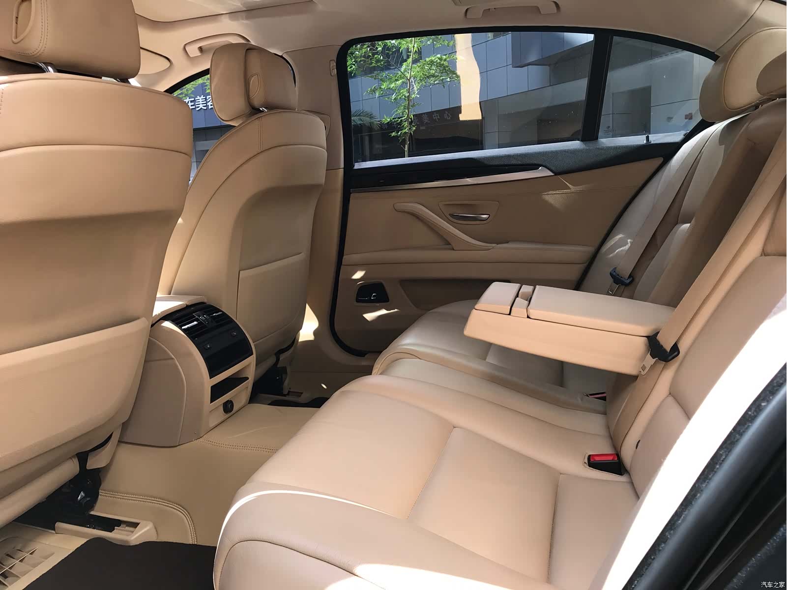 BMW 5 Series, 2012 20