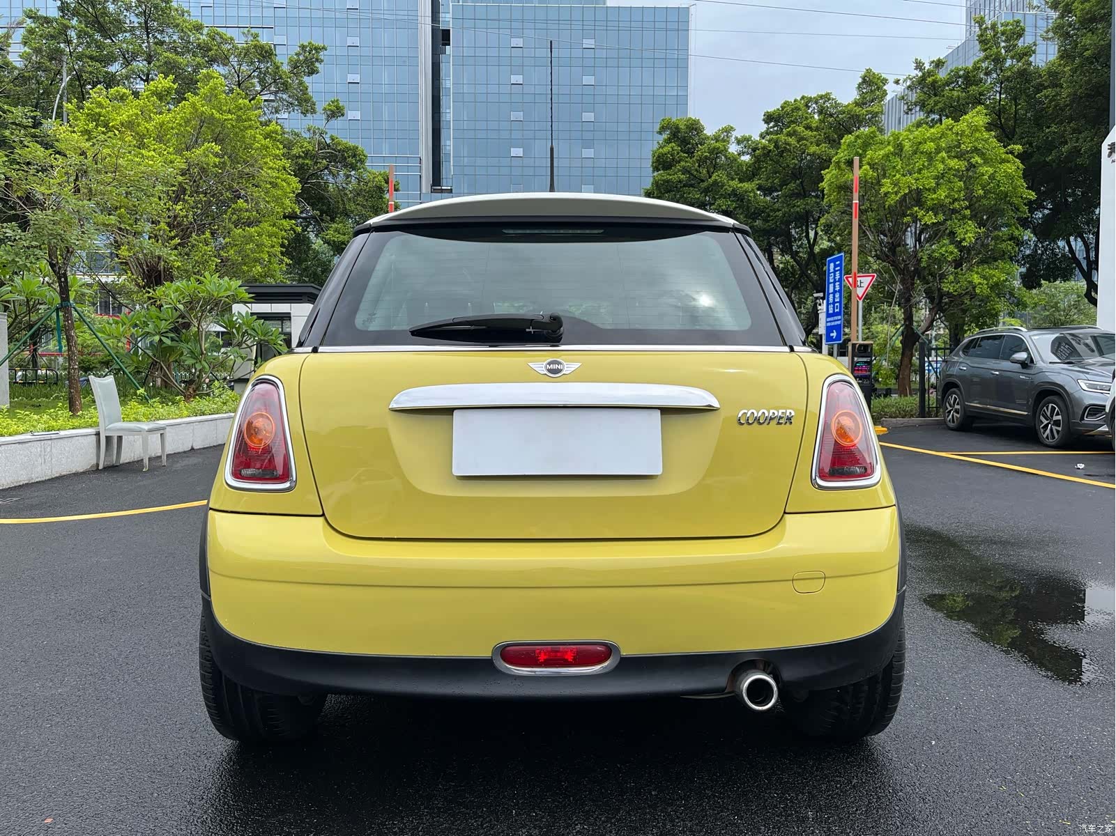 Mini Cooper, 2010 все фото