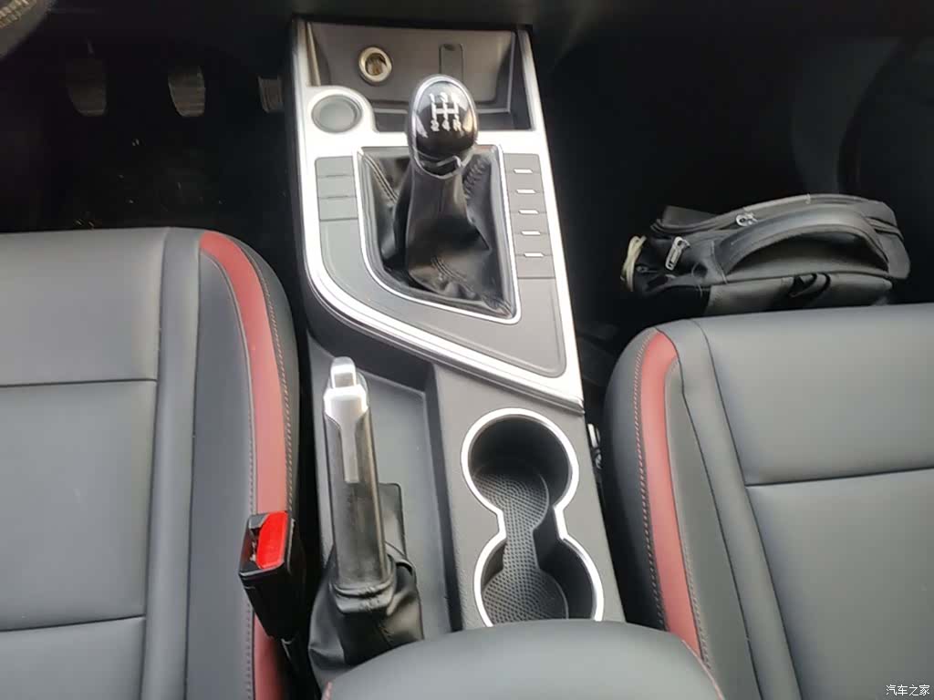 DongFeng T5, 2021 14