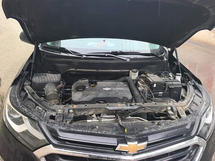 Chevrolet Equinox, 2018 года фото 11