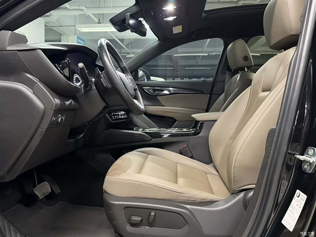 Buick Envision Plus, 2022 22