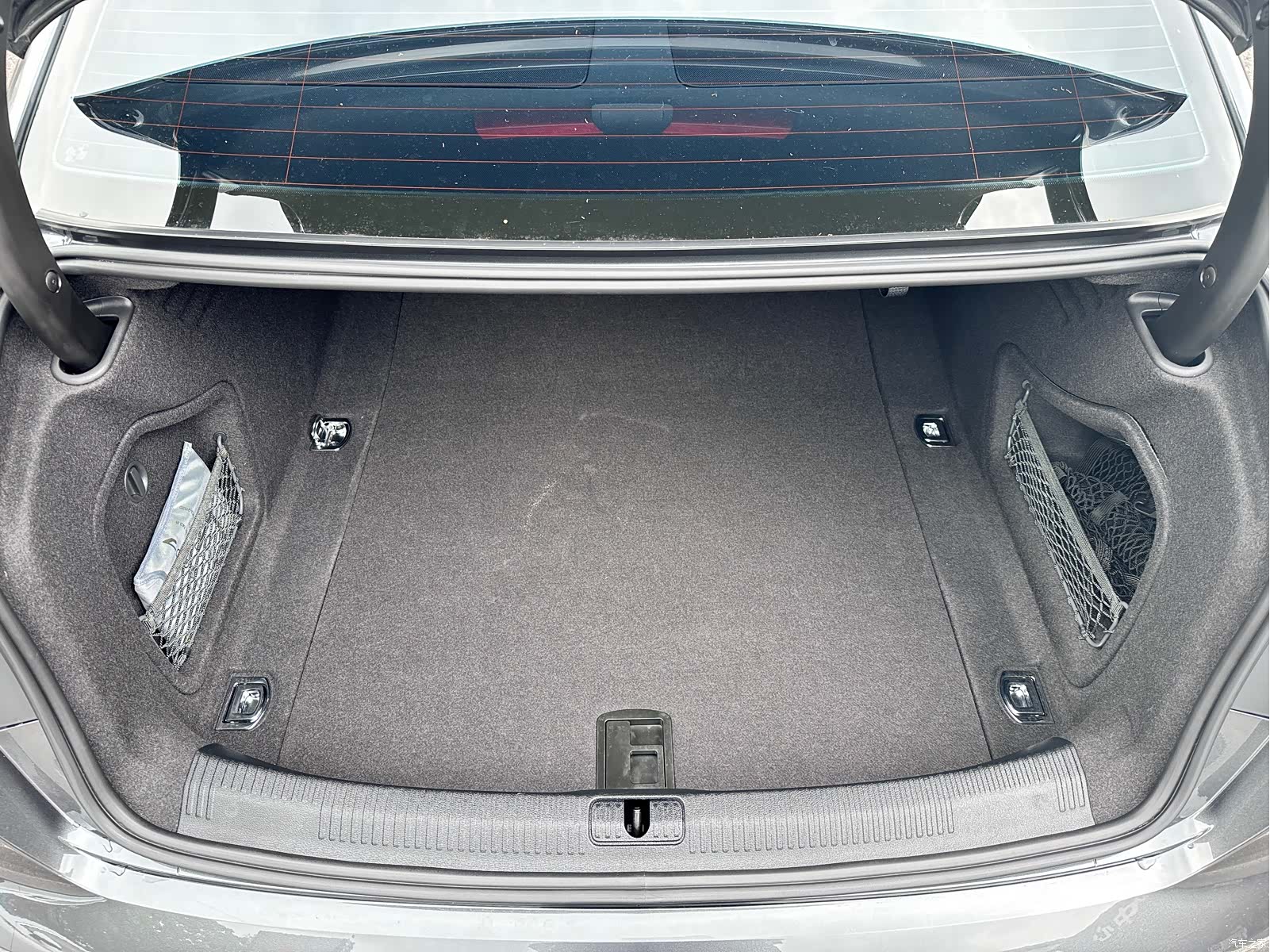 Audi A4L, 2024 21