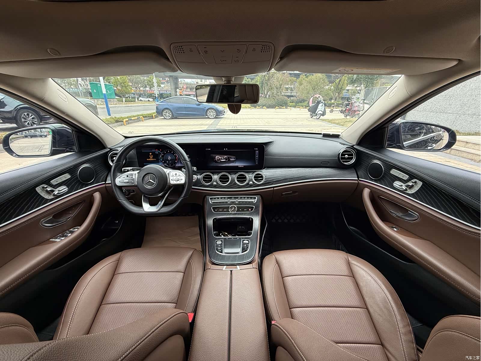 Mercedes-Benz E-Class, 2019 7