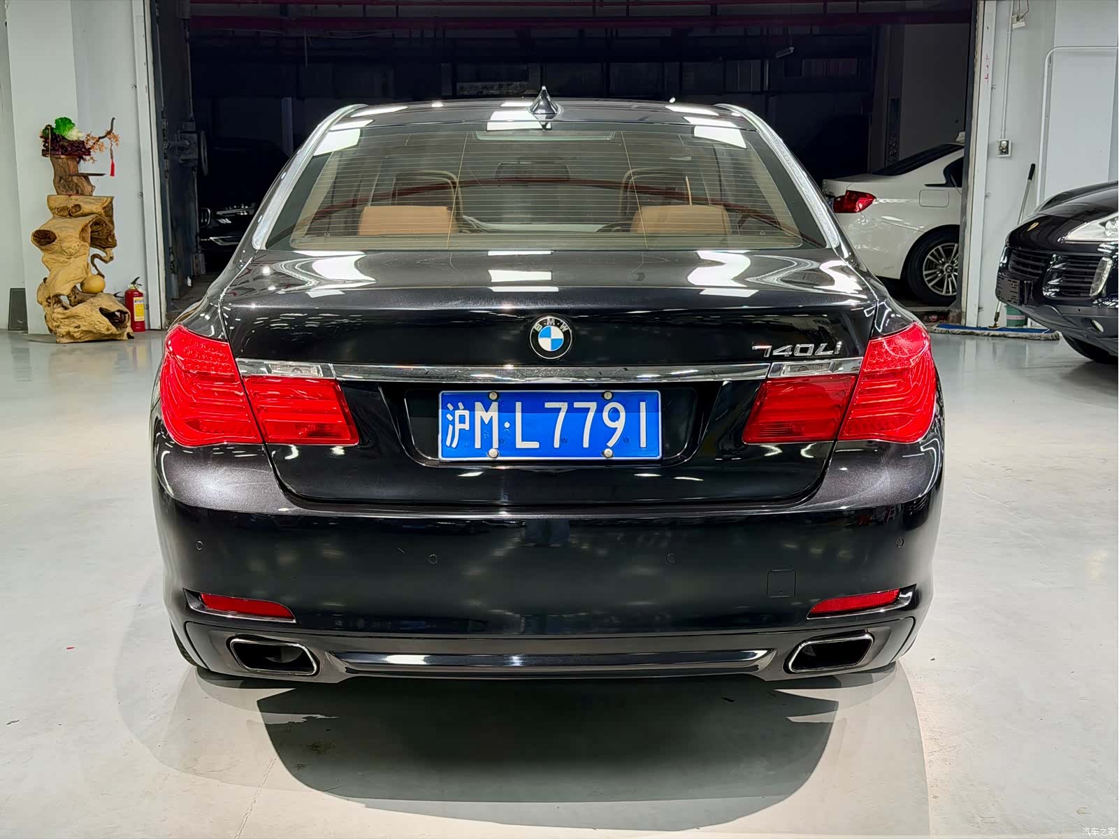 BMW 7 Series, 2012 6