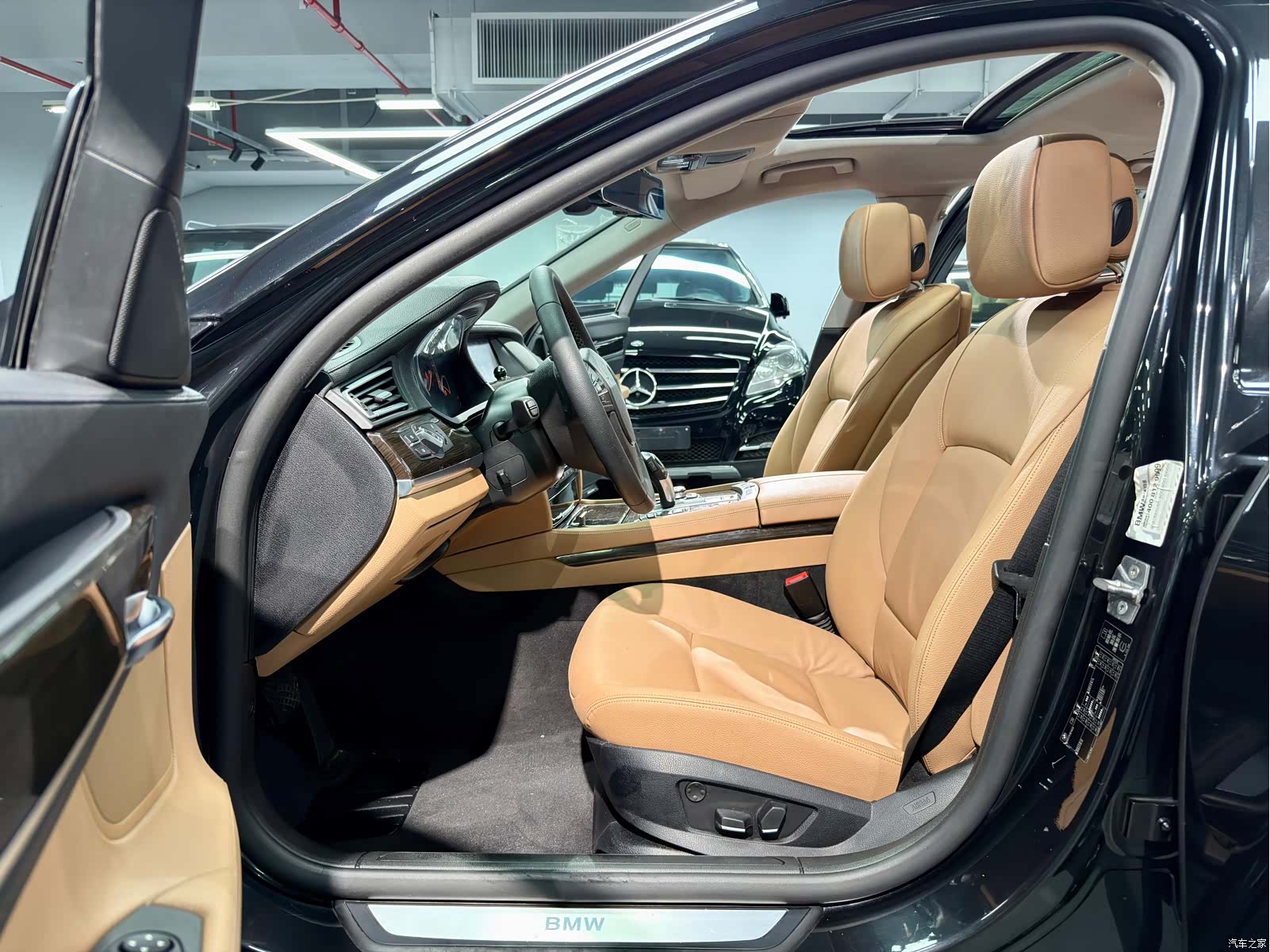 BMW 7 Series, 2012 14