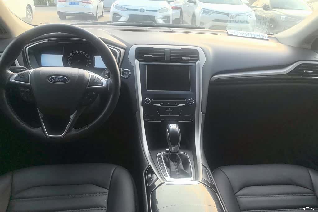 Ford Mondeo, 2015 12