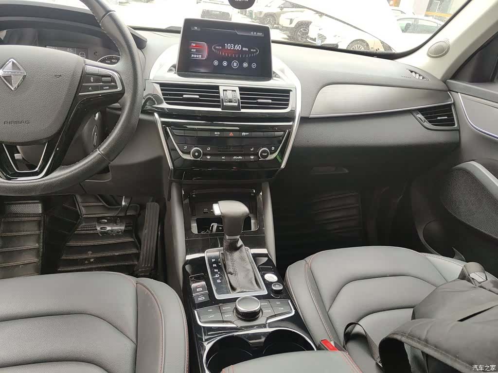 Borgward BX5, 2018 9
