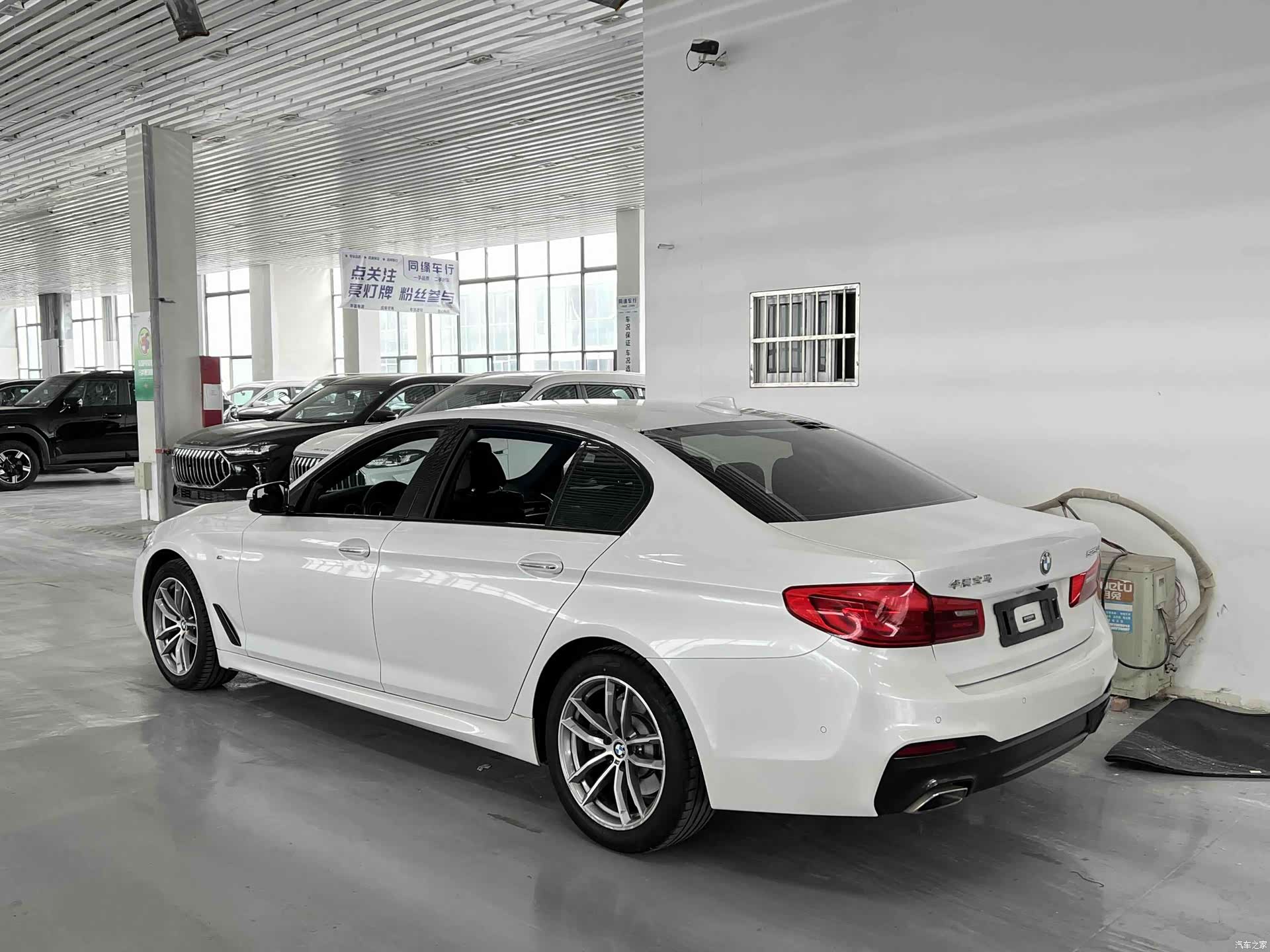 BMW 5 Series, 2018 3