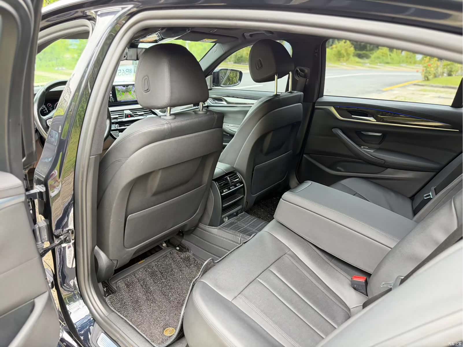 BMW 5 Series, 2018 6