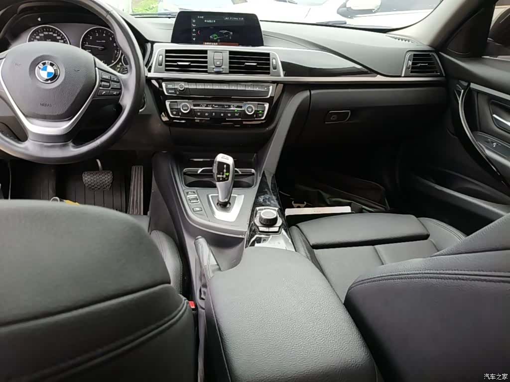 BMW 3 Series, 2018 10