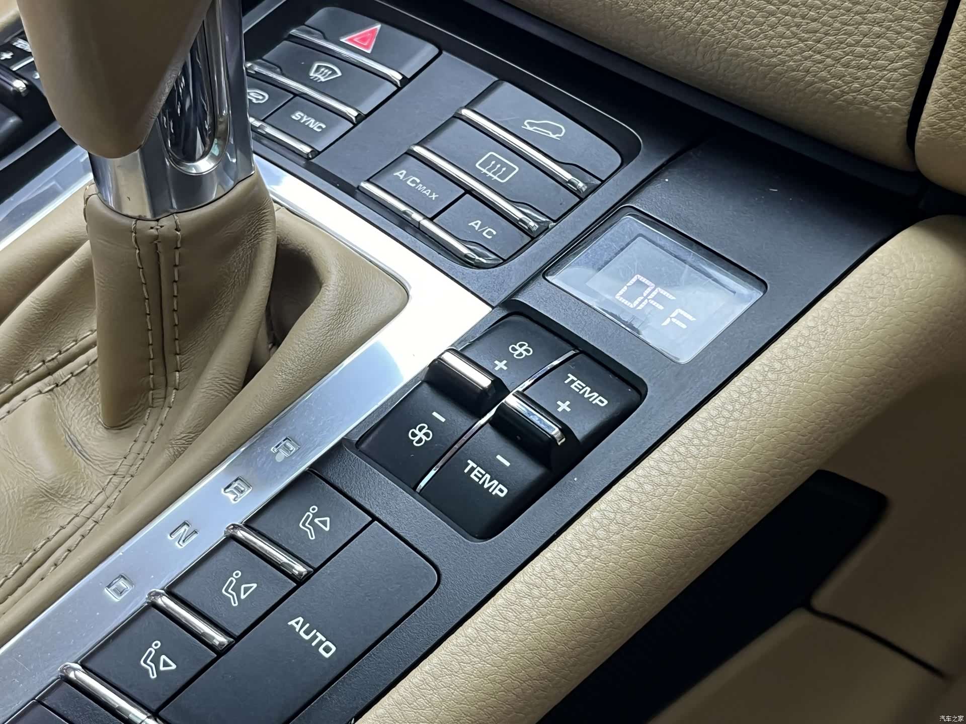 Porsche Macan, 2015 16
