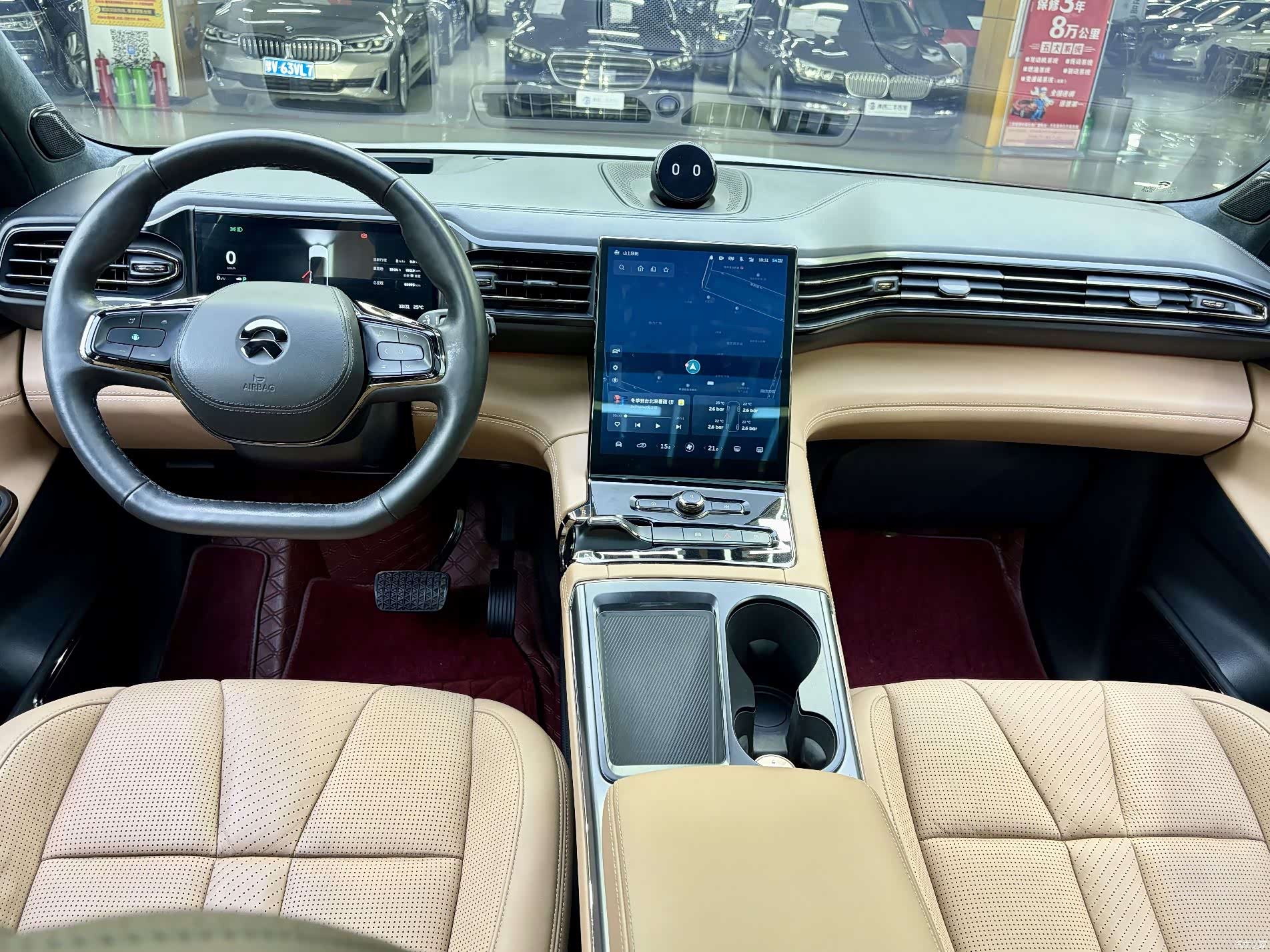 NIO ES8, 2021 12