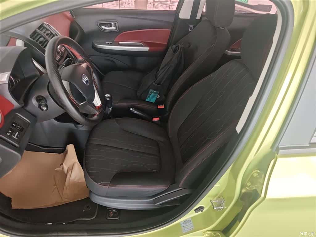 Changan V, 2017 15