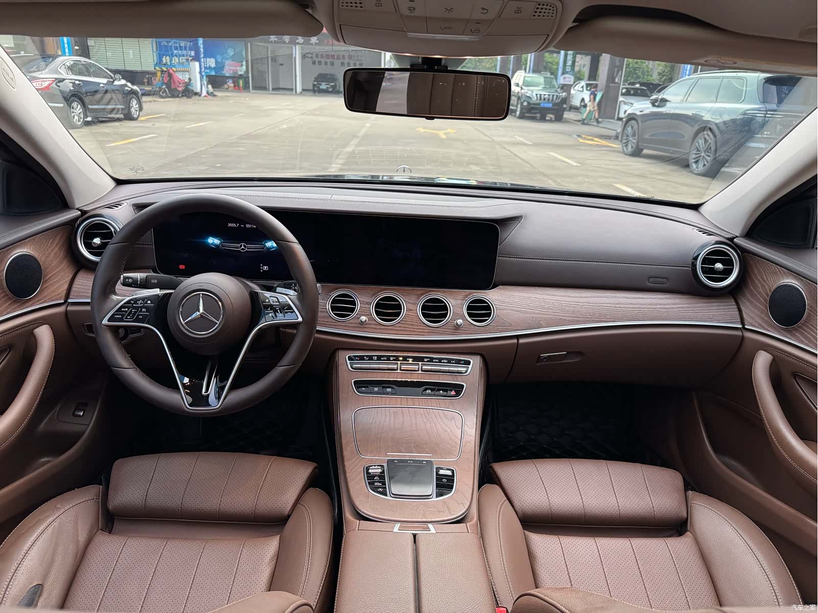 Mercedes-Benz E-Class, 2022 8