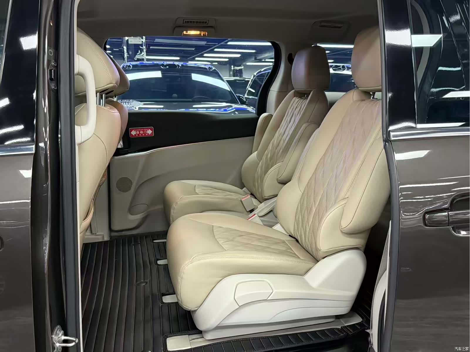 Buick GL8, 2021 все фото