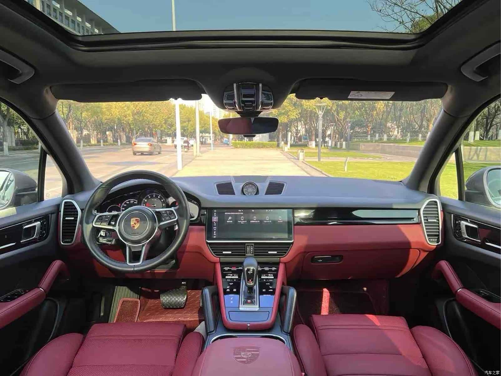 Porsche Cayenne, 2018 7