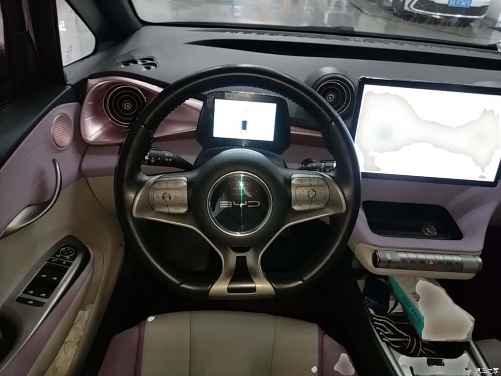 BYD Dolphin, 2023 7
