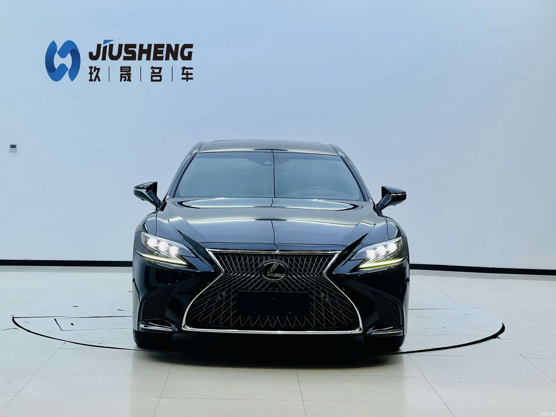 Lexus LS, 2020 2