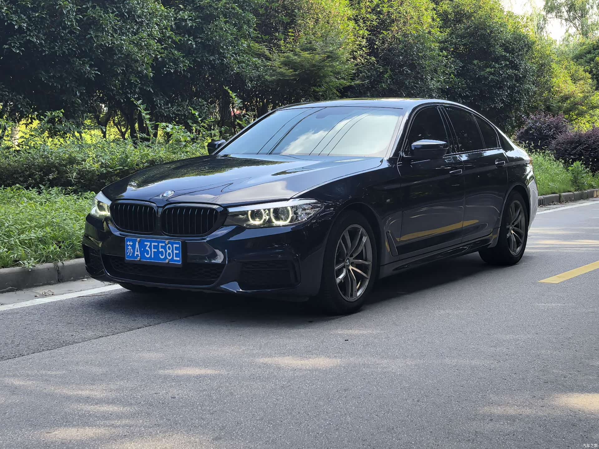 BMW 5 Series, 2019 1