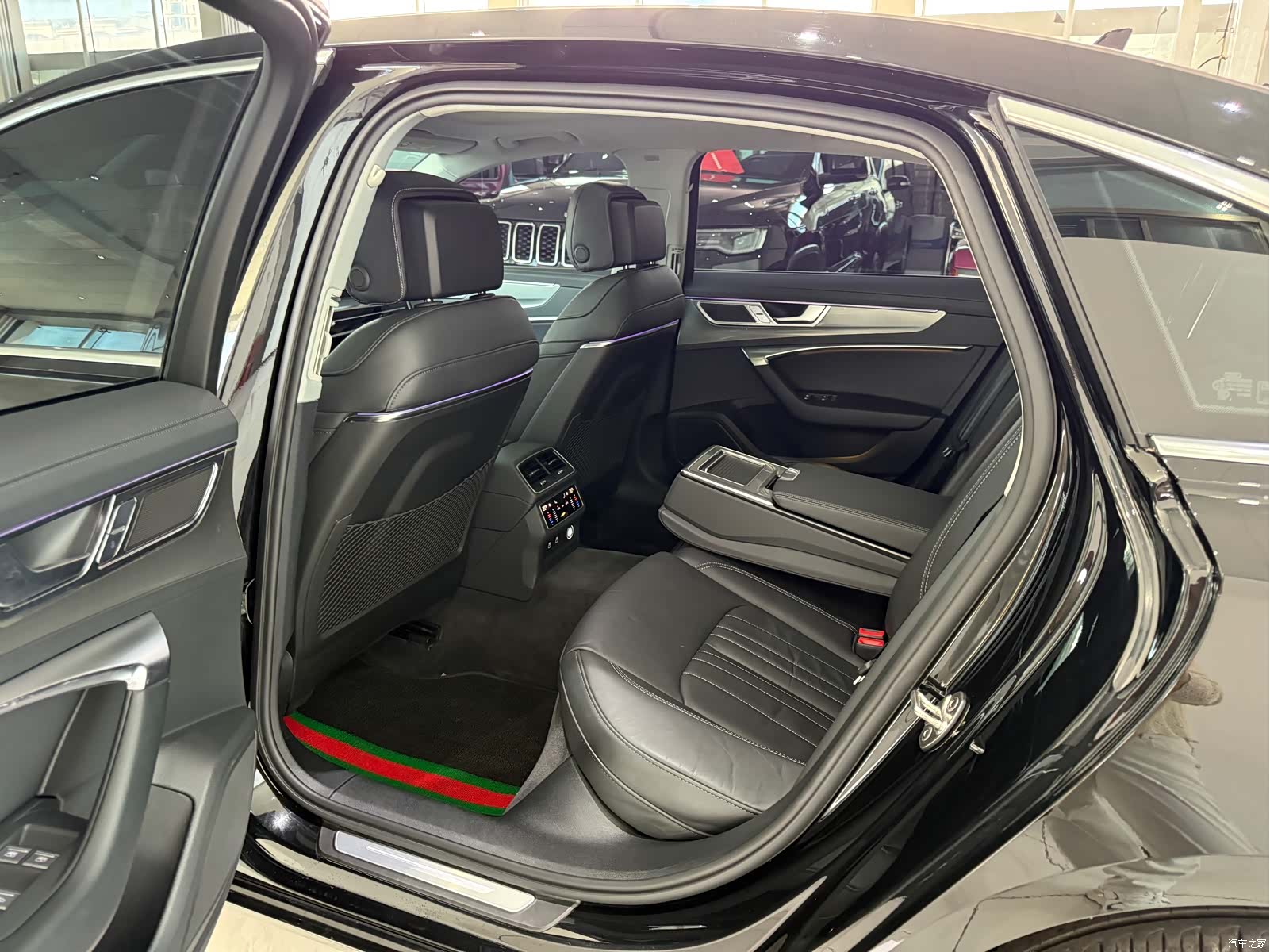 Audi A6L, 2023 7