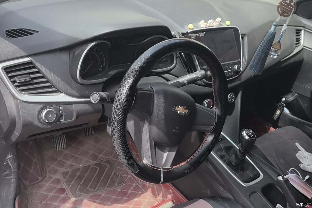 Chevrolet 320, 2018 15