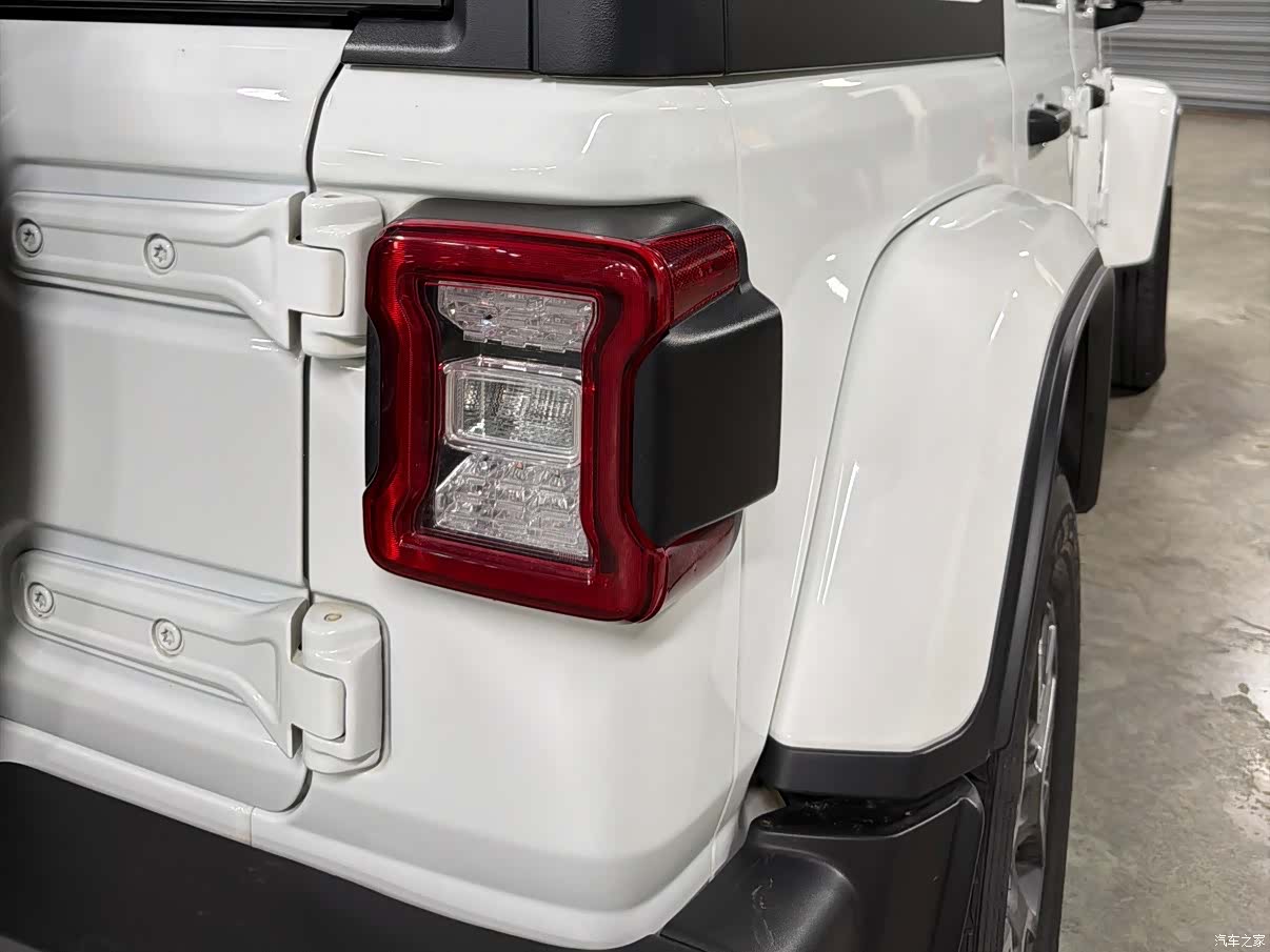 Jeep Wrangler, 2021 6