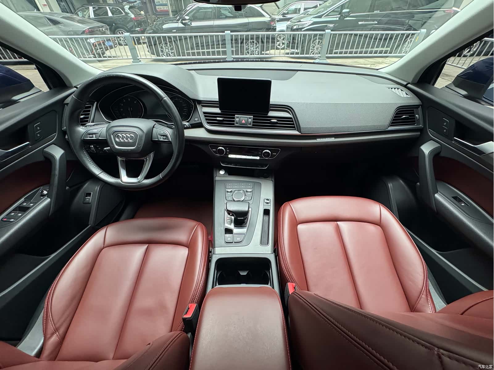 Audi Q5L, 2019 12